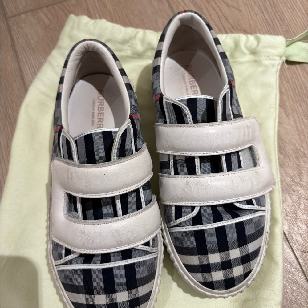Burberry Kids Plaid Sneakers - Black, White, and Gray